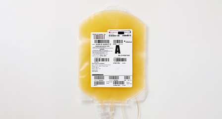 Image of a bag of platelets on a plain background
